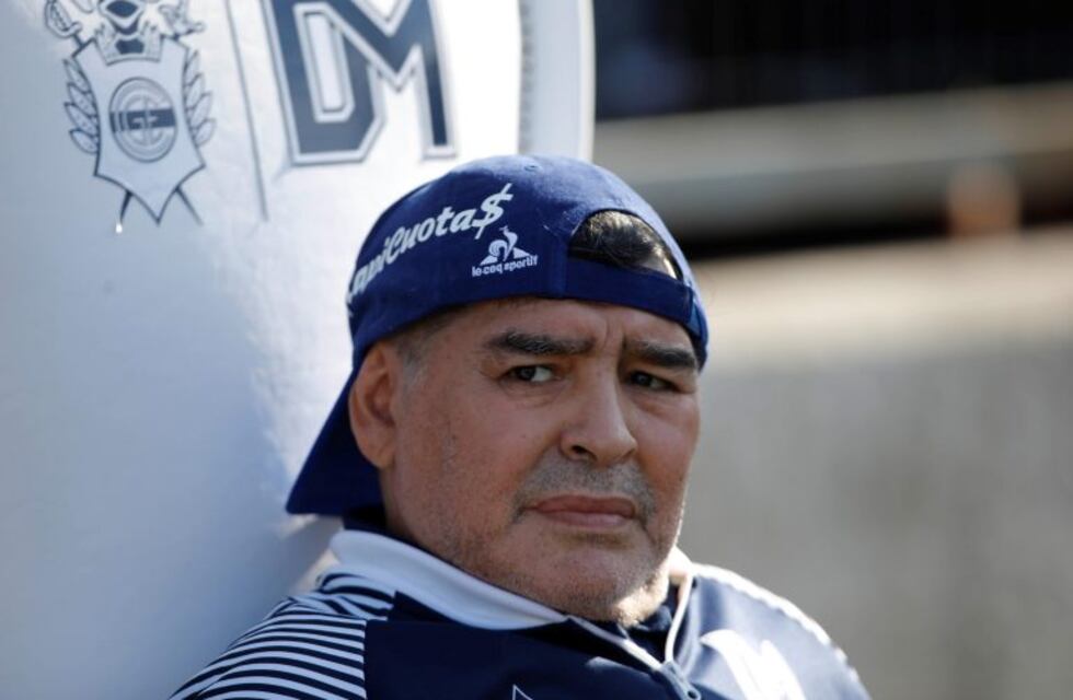 "Unos me van a aplaudir y otros me van a insultar", dijo Maradona sobre su viaje a Rosario