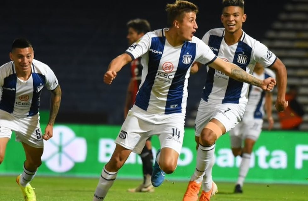 El gol de Tenaglia para que Talleres saque ventaja ante la Lepra