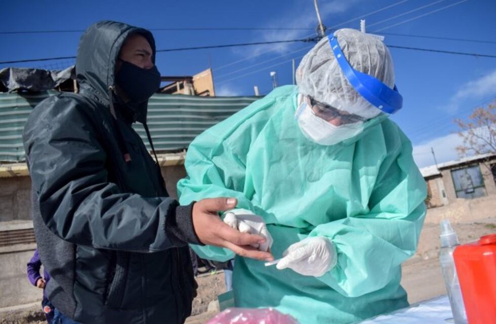 Coronavirus: Azul y Olavarría tienen la misma cantidad de casos activos