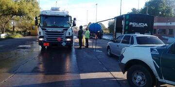 La Agencia Provincial de Seguridad Vial (APSV) tiene un puesto fijo sobre el kilómetro 929 de la Ruta Nacional 11 a la altura de Florencia\u002E (@minsegsf)