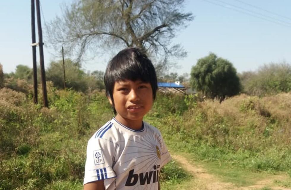 La magia del Bañado La Estrella: por casualidad un grupo de amigos le alegró el día a un niño Pilagá