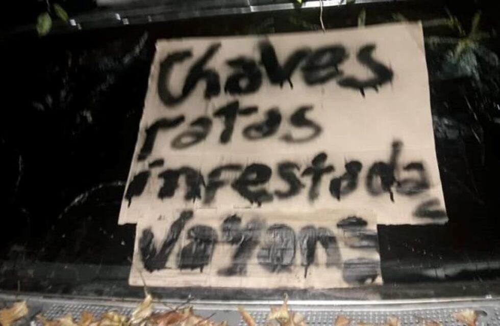Quemaron la camioneta de una médica riojana con coronavirus