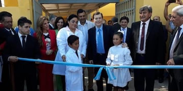 Zamora inauguró el Colegio Secundario Vilelas, y laobra de refacción y ampliación de la escuela primaria \