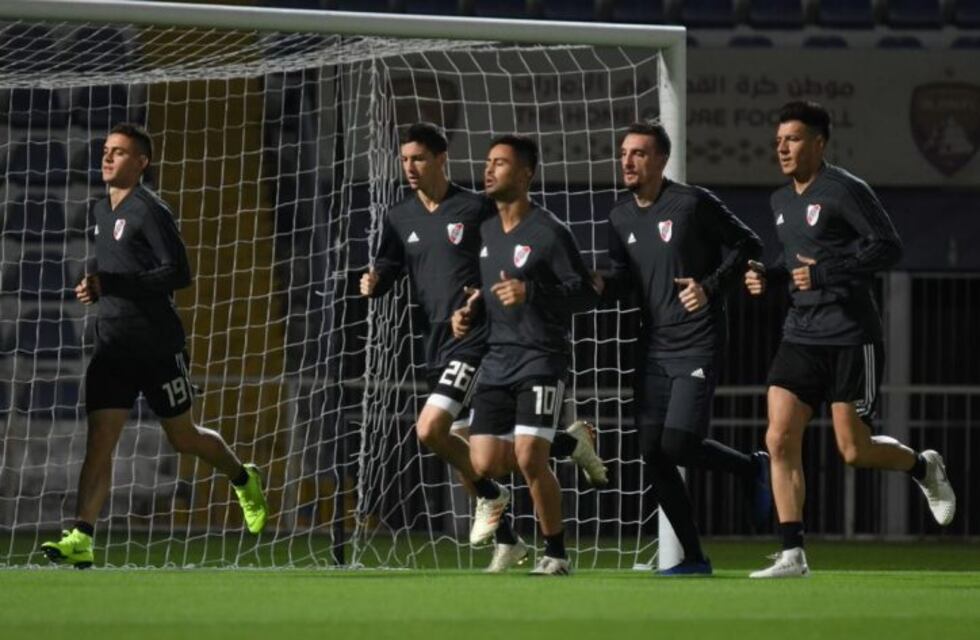 River se entrenó por primera vez en los Emiratos Árabes con vistas al Mundial de Clubes