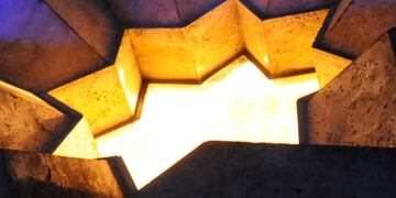 Durante enero el mirador del Monumento a la Bandera se puede recorrer de noche\u002E (Archivo)