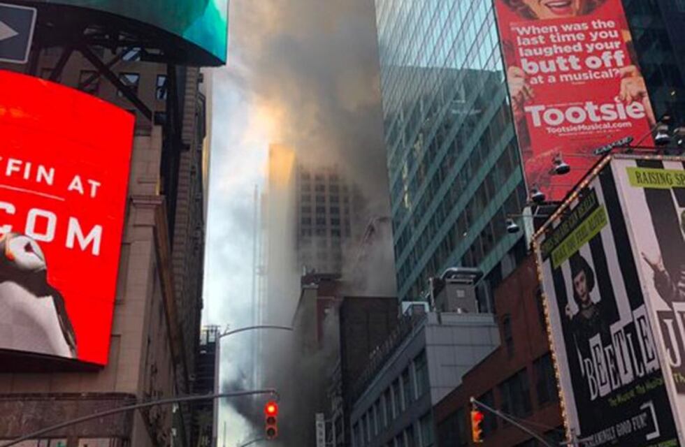 Un hotel se incendió en el Times Square de Nueva York
