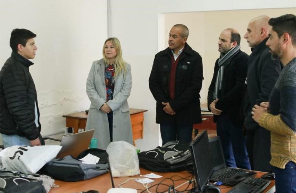 La titular de Córdoba Joven visitó el polo tecnológico de Mina Clavero
