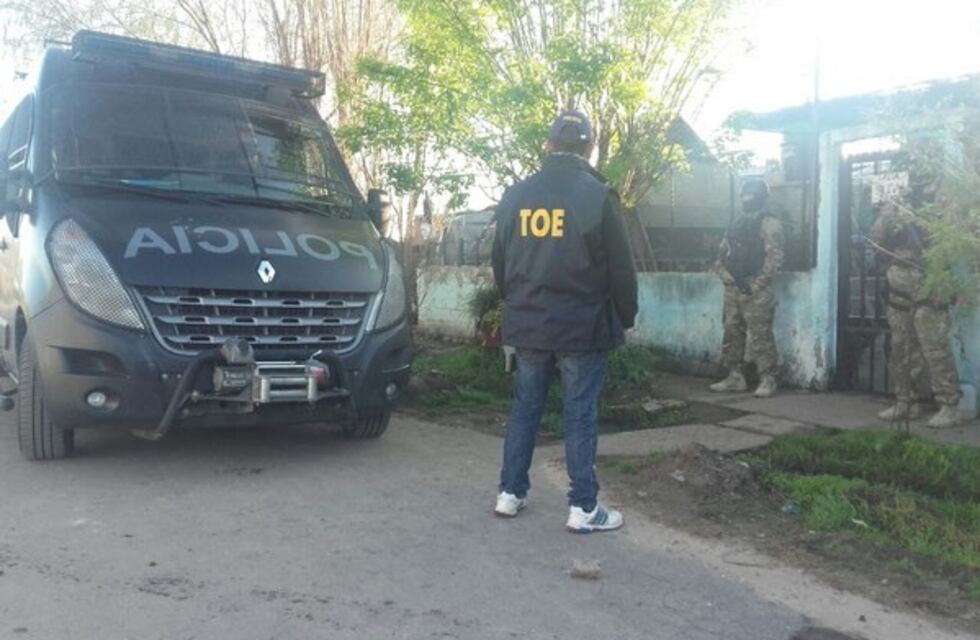 Tras dos allanamientos cayó el presunto autor de un crimen cometido en Villa Gobernador Gálvez