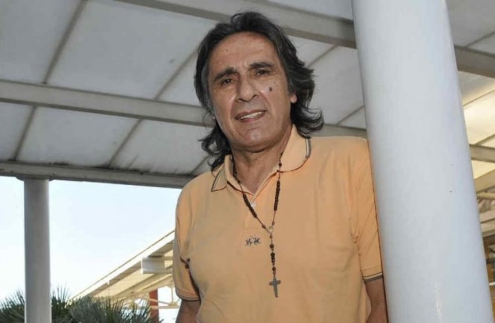 "Si ese viejo no puede ni correr", la increíble historia de la Rana Valencia a sus 64 años