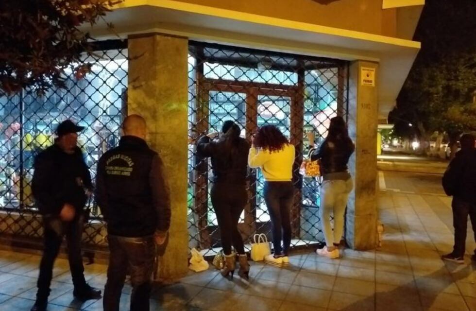 Detuvieron a una mujer trans ecuatoriana en la "zona roja" por venta de droga