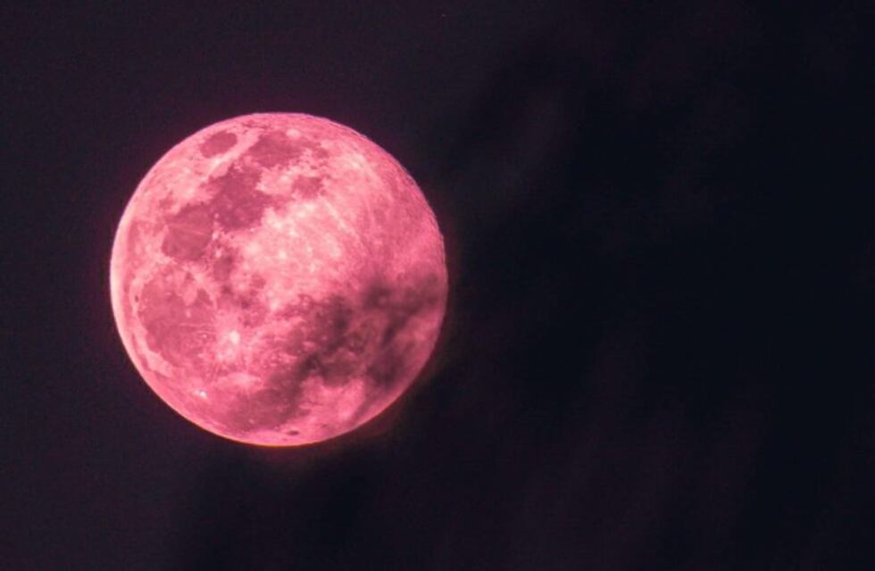 Durante dos días se verá el eclipse penumbral de la Luna Fresa