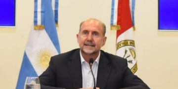 Perotti busca implementar con Google un sistema de educación a distancia\u002E (Archivo)