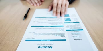 Cómo hacer CV con ayuda de la Inteligencia Artificial.