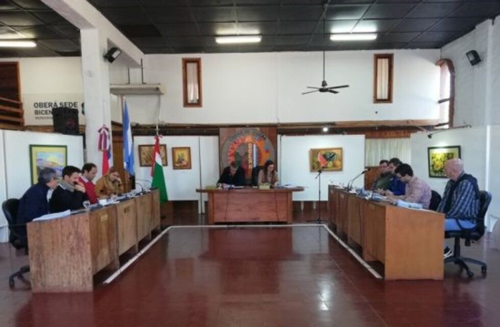 Solicitan la formalización de títulos y obras en viviendas del IPRODHA de Oberá