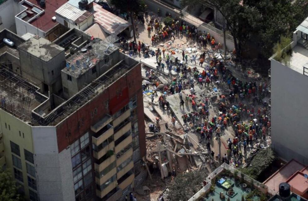 Un terremoto de 7,1 grados en la escala de Richter sacudió México
