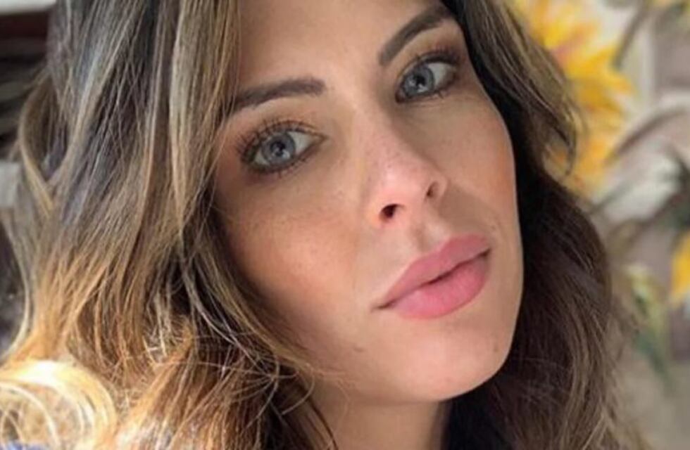 Barby Franco posó con un body negro y contó quién es "la otra perra" por la que la cambió Burlando