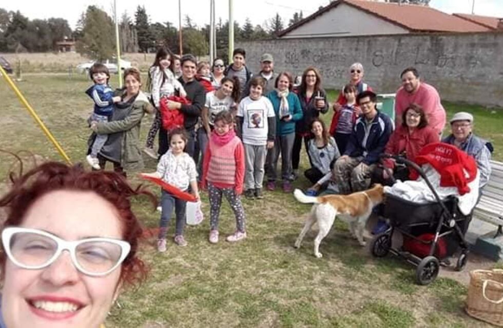 Plantaron árboles en la Plaza del barrio ATE V