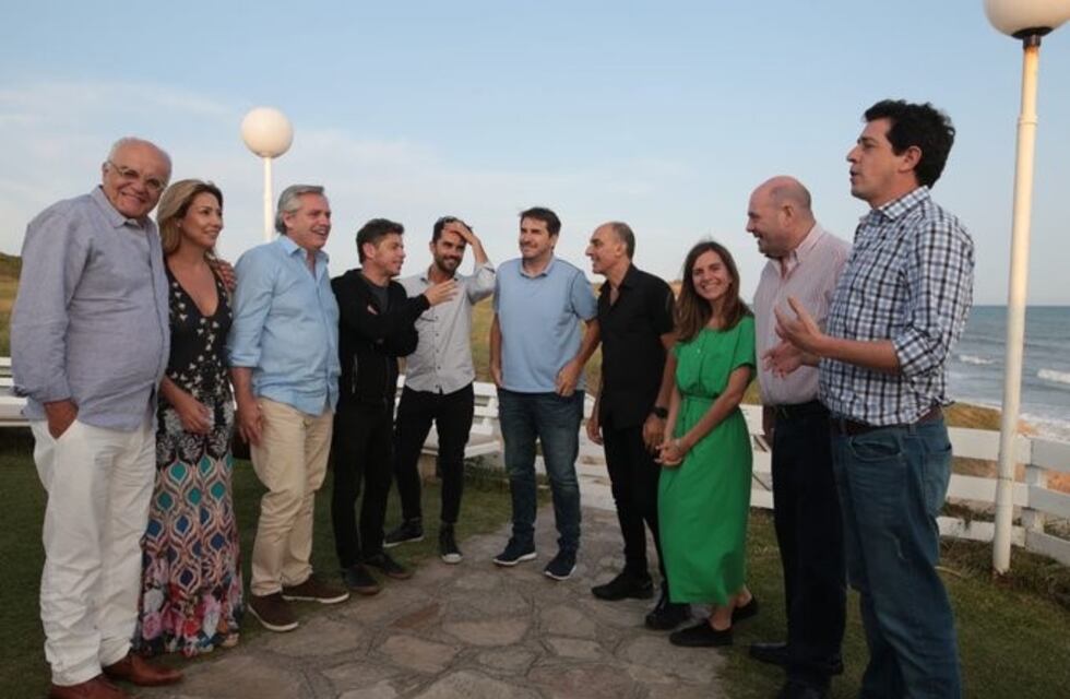 Javier Faroni destacó la convocatoria de Alberto Fernández a productores teatrales y actores