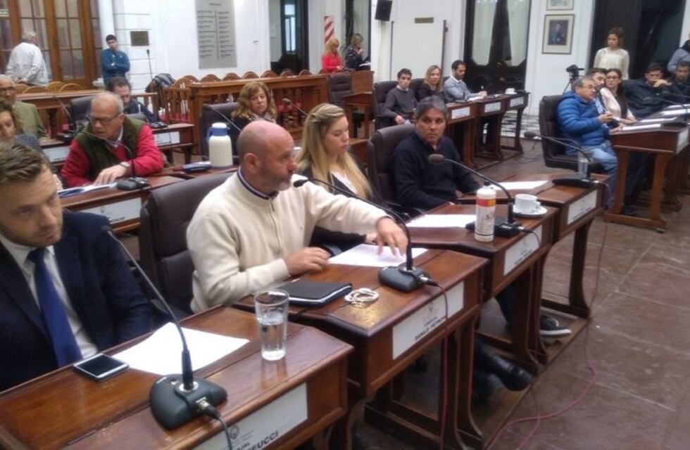 Concejales ratificaron el convenio de entrega de terrenos del ex Batallón, aunque con abstenciones
