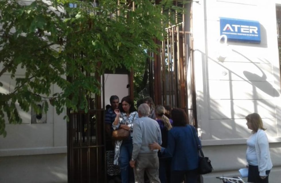 Numerosos contribuyentes se presentaron para regularizar deudas en ATER