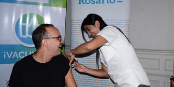 Comenzó la vacunación antigripal en Rosario\u002E