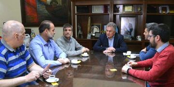 Gay se reunió con los ex candidatos a intendentes de Bahía