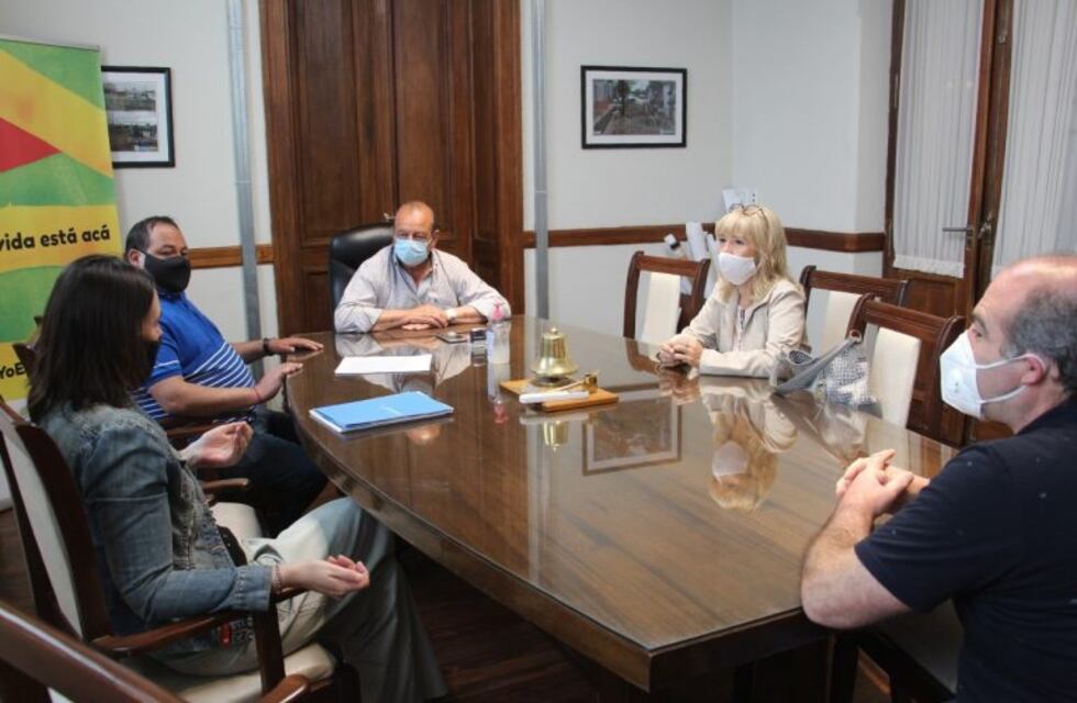 La Municipalidad firmó un convenio para capacitar a Cuidadores Domiciliarios