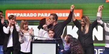 El Frente Progresista festejó en el Mercado del Patio\u002E (@pablojavkin)