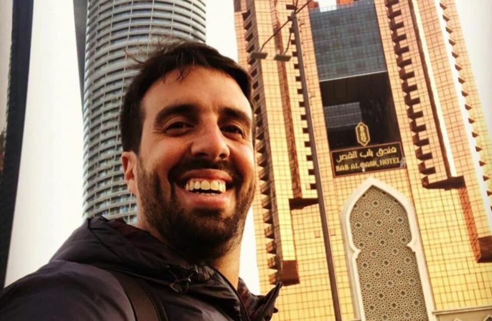 La nueva vida del periodista Flavio Azzaro: dejó todo y se fue a recorrer el mundo con su novia