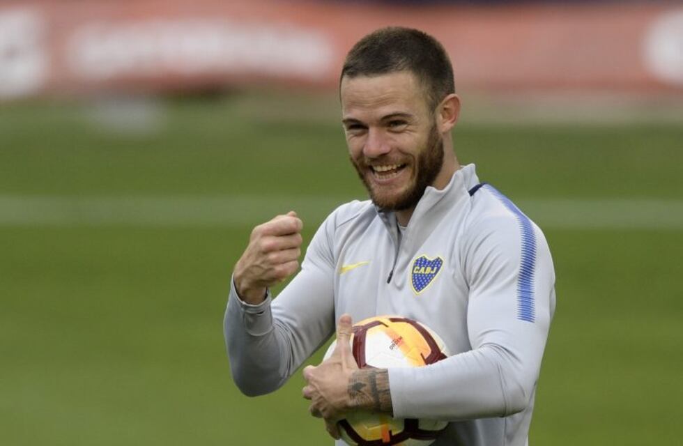 Ante las ofertas recibidas, Nández quiere ser el mejor pago de Boca para quedarse un año más