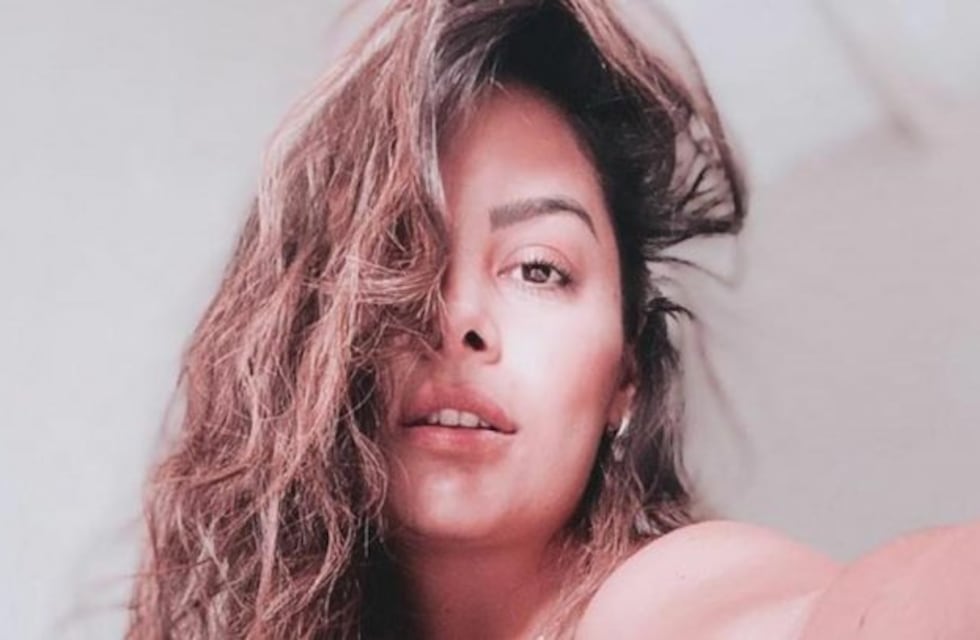 Larissa Riquelme bailó en la cama y revolucionó Tik Tok