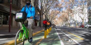 Movilidad sustentable, en la bici, biciletas, bicisendas Ciudad de mendoza