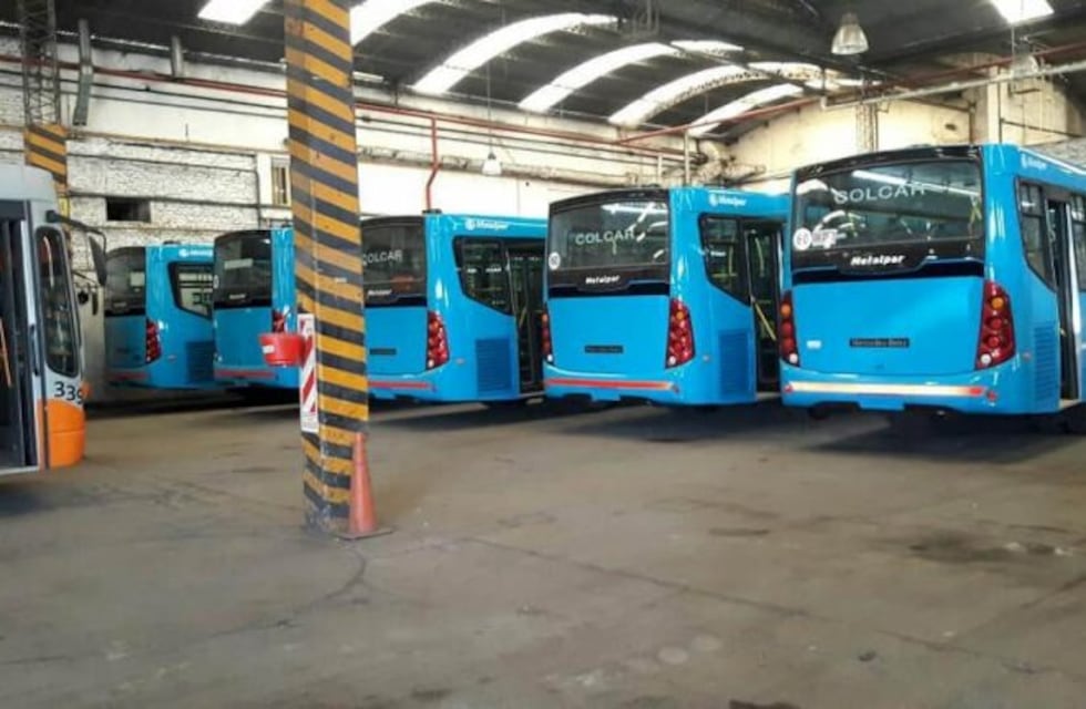 Paro de colectivos en Rosario: la recaudación cayó a un 15% y se esperan fondos de Nación