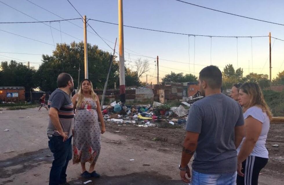 Solicitan remover un basural en barrio Ludueña
