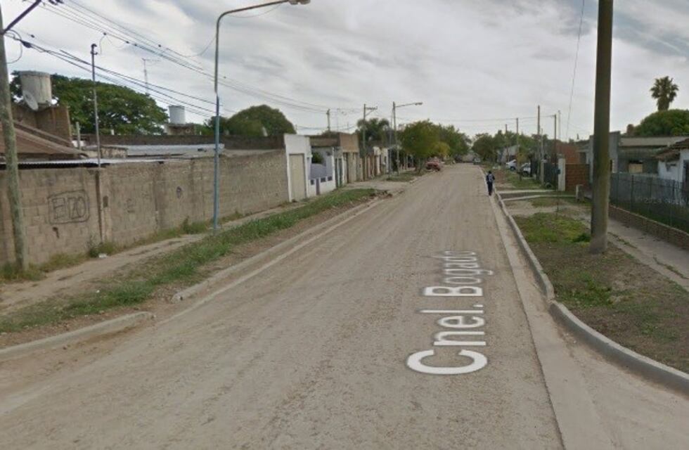 Noche violenta: asaltaron a un remisero en barrio La Loma y lo hirieron en la cabeza con un cuchillo