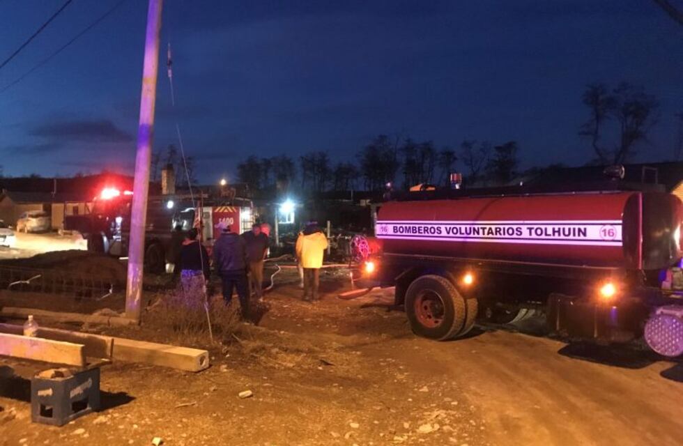 Tolhuin: desde el Gobierno denunciaron al cuartel de bomberos