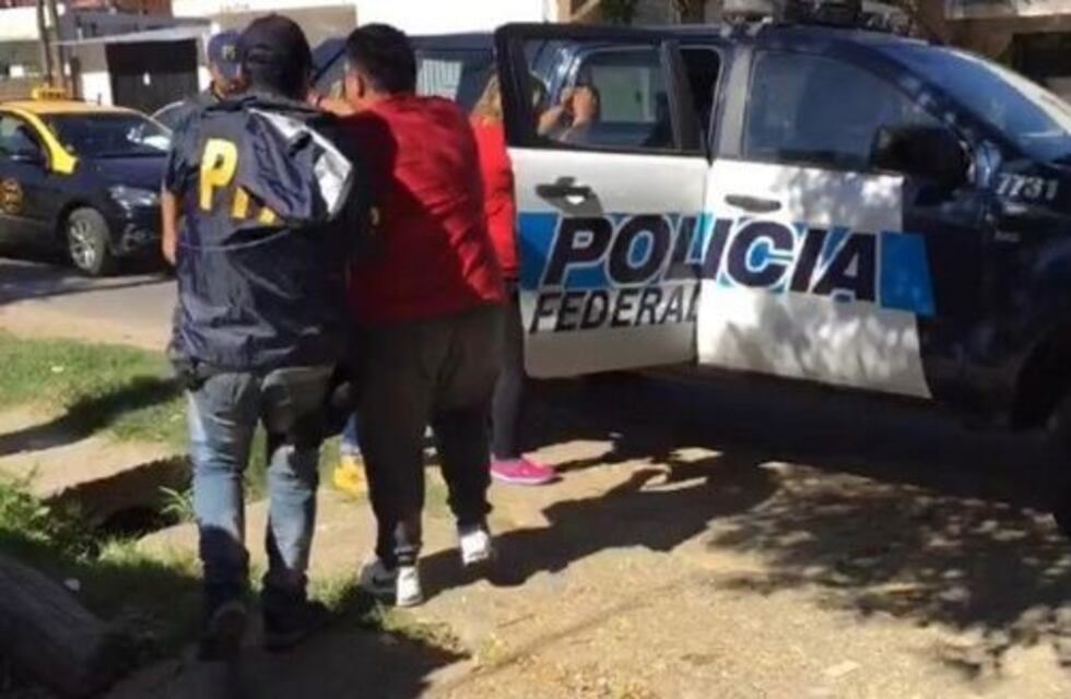 Detenidos y secuestro de droga en Villa Banana