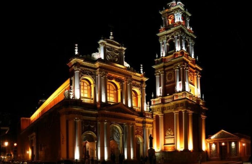 Imperdible visita nocturna al Museo San Francisco