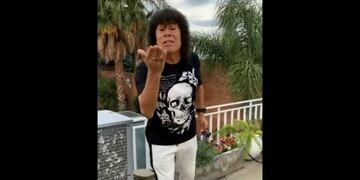 Carlitos La Mona Jiménez\u002E