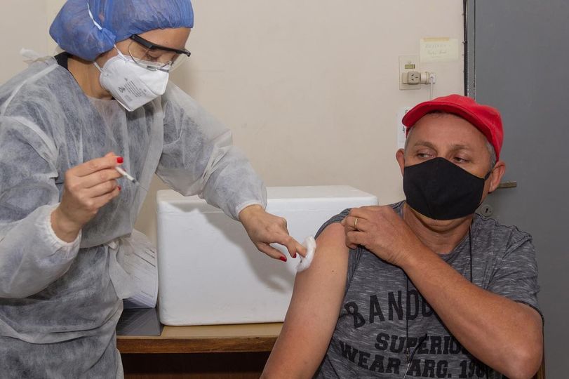 Llegaron 140 nuevas dosis de Moderna para Soldini