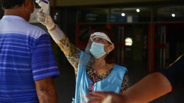 Rosario registró 599 nuevos contagios e ingresó a la zona de “alerta” epidemiológica (José Hernández/La Voz).