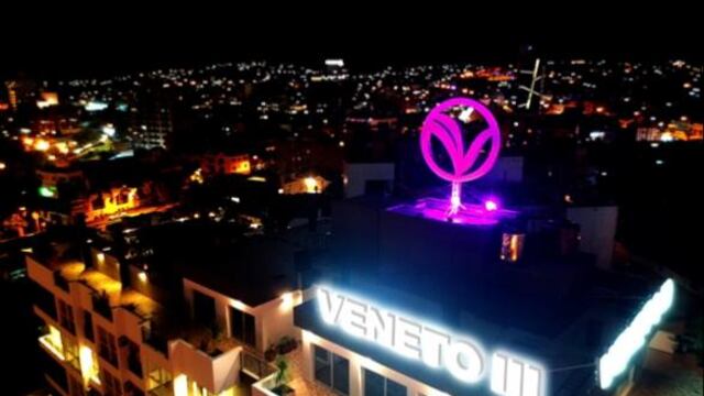 ¡VENETO Edificios cambia de color en homenaje a las Mujeres!