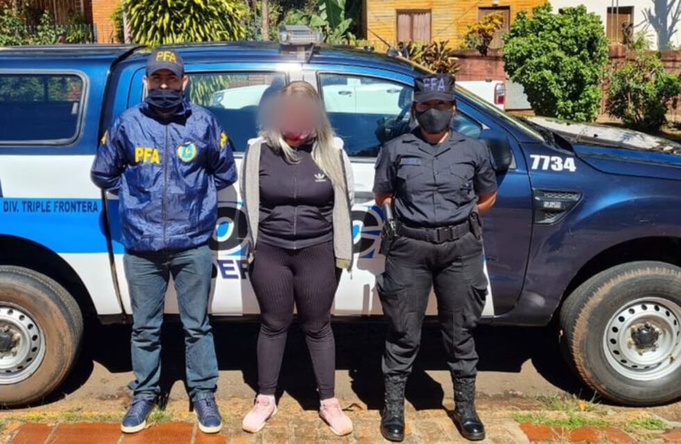 Puerto Iguazú: se entregó una mujer acusada del crimen de un ex policía en Buenos Aires