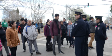 Papá de una nena: "Ella ve la foto del profesor y nos cuenta qué les hacía".