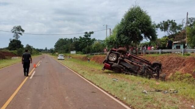 Accidente vial en San Vicente se cobró la vida de dos personas: otras tres resultaron heridas.