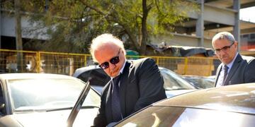 Ernesto Clarens confesó que él cobraba las coimas para dárselas a los Kirchner\u002E (Clarín)