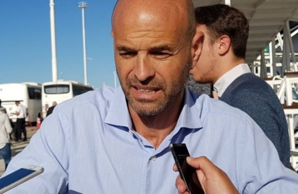 Dietrich dijo que Chubut debe decidir si subsidia o no el transporte público