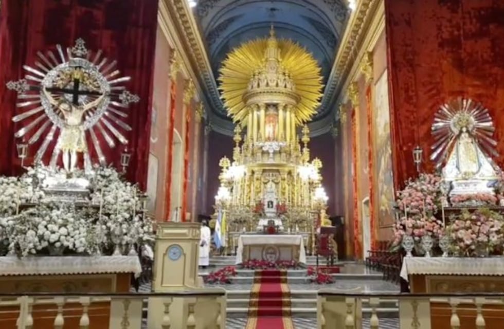 Los peregrinos esperan poder participar de la procesión del Milagro