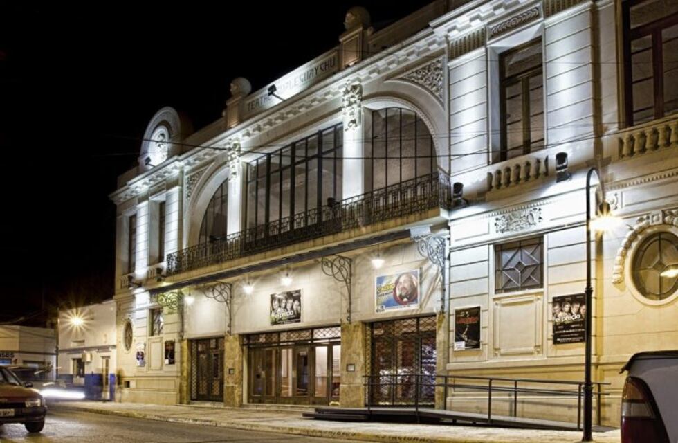 El Teatro Gualeguaychú cierra sus puertas por restauración en el foyer