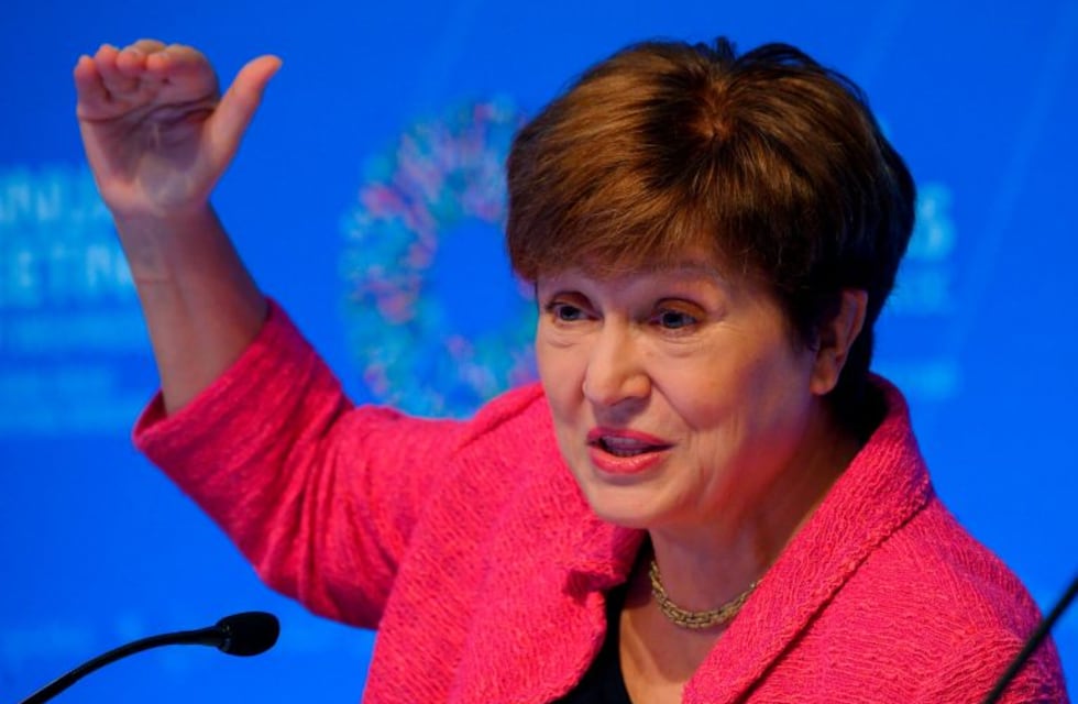 El FMI anticipó un crecimiento de la economía mundial de 5.5% para 2021